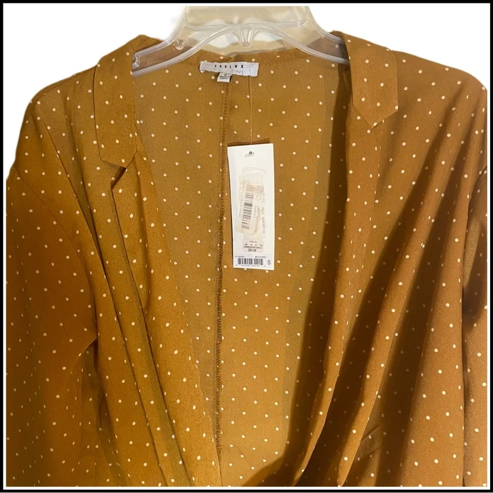 NWT FAVLUX LONG SLEEVE SURPLICE HIGH LOW HEM MUSTARD POLKA DOT BLOUSE - Picture 6 of 9